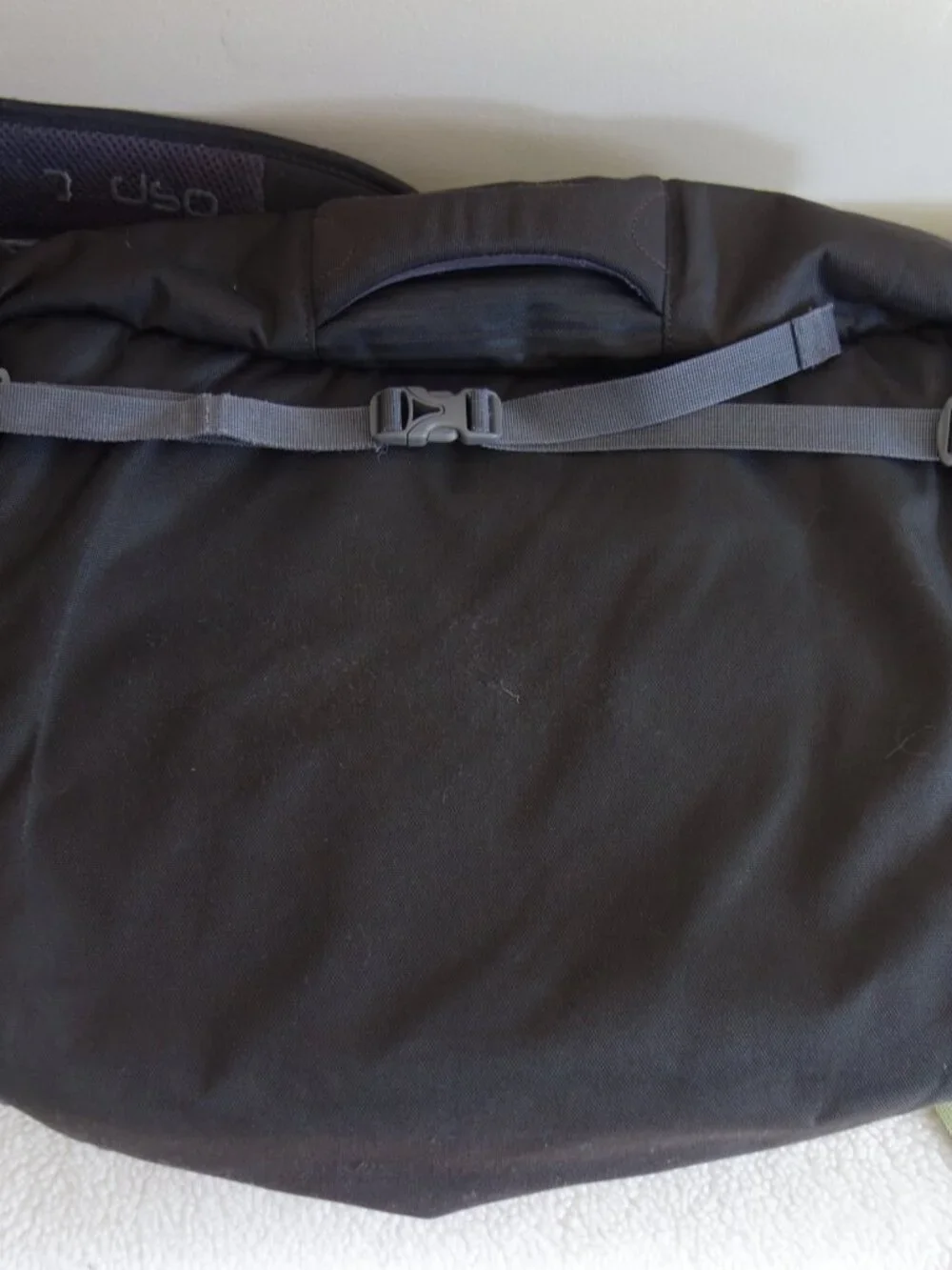 OSPREY Black & Lime Green Messenger Bag